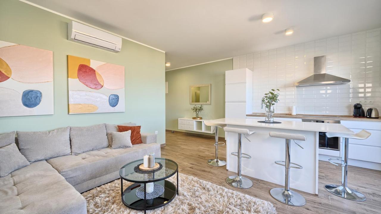 סלאטינה Apartment 4 Friends Apartment Sanja מראה חיצוני תמונה