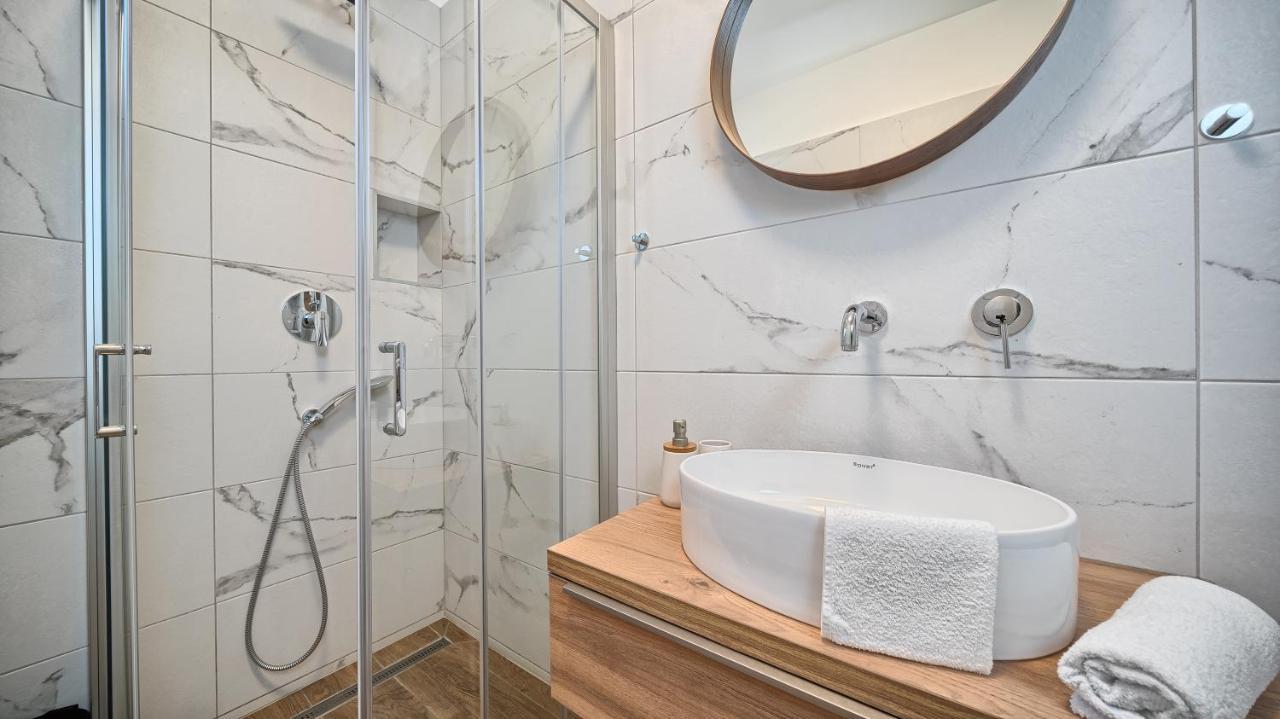 סלאטינה Apartment 4 Friends Apartment Sanja מראה חיצוני תמונה