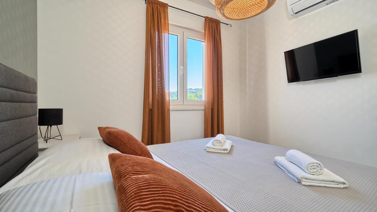 סלאטינה Apartment 4 Friends Apartment Sanja מראה חיצוני תמונה
